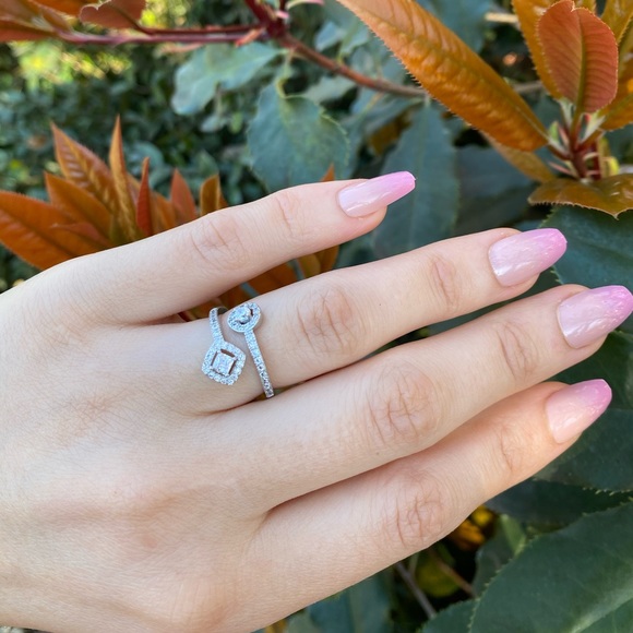 NEW 925 Sterling Silver Unique Ring - Picture 9 of 12